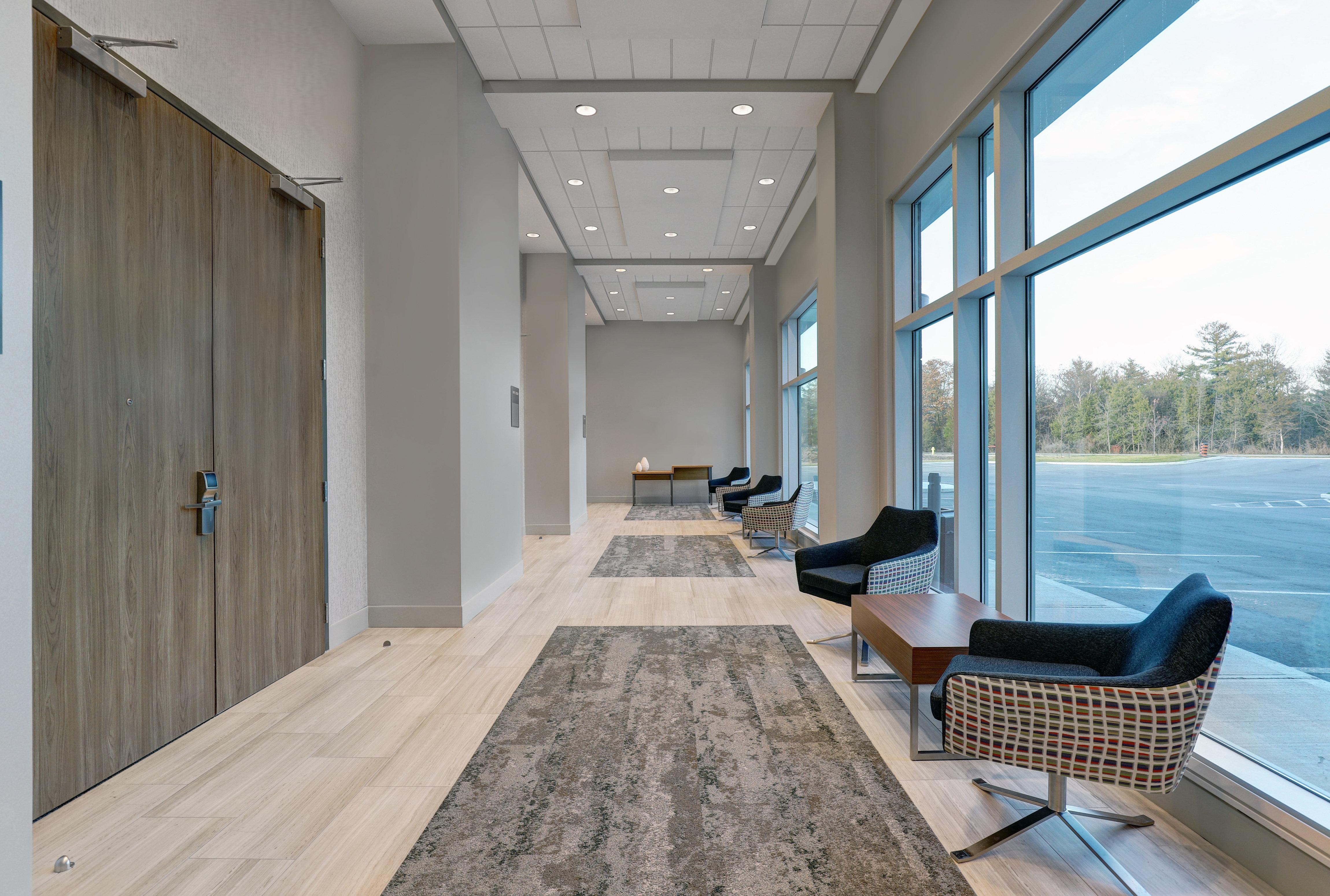 Holiday Inn Express - Kingston West By Ihg Exterior foto